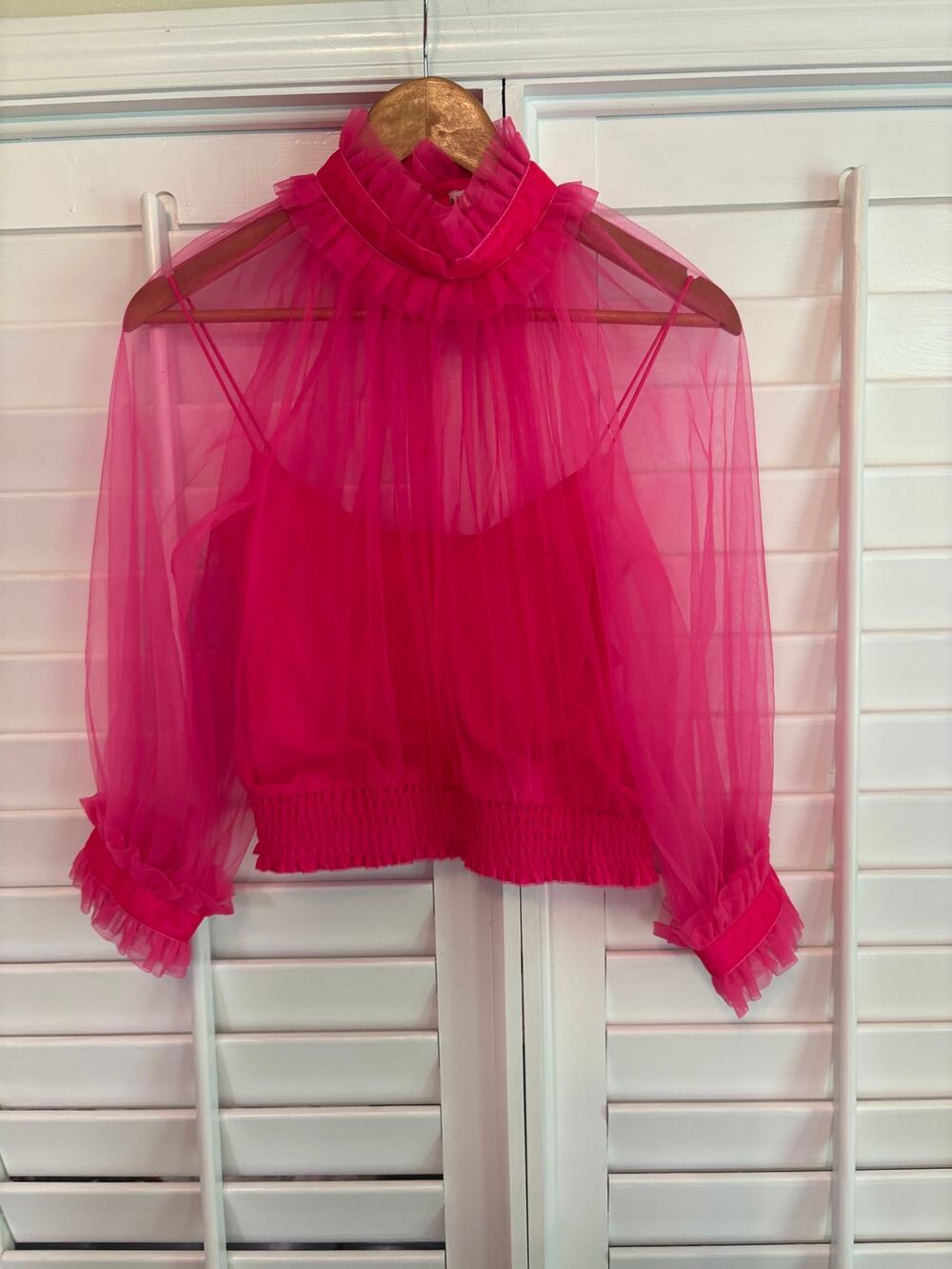 Alice & Olivia Pink Mesh Top Size Small